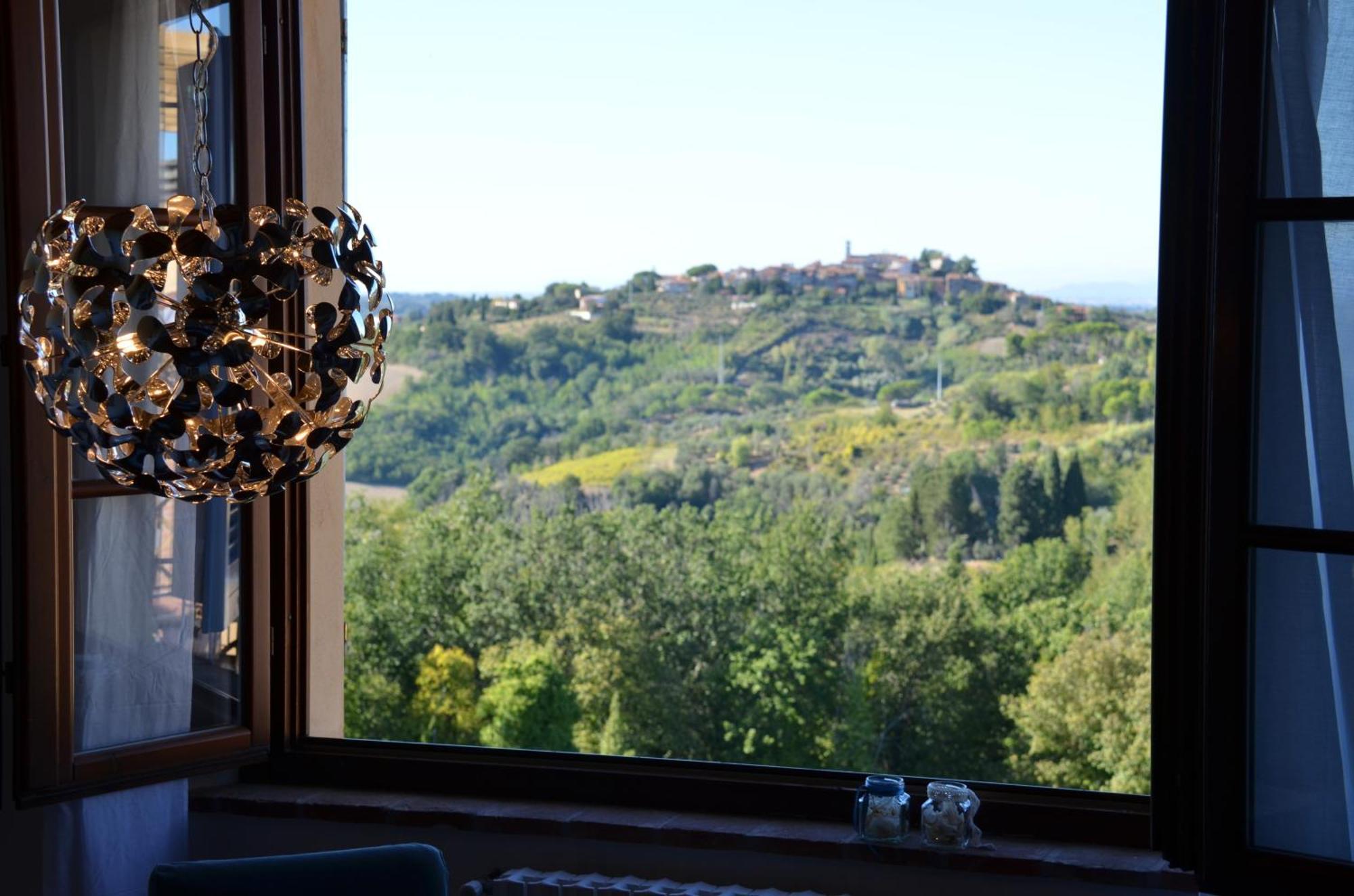 Fewo Cielo Mit Terrassen Und Und Einen Atemberaubenden Blick Terricciola Exterior foto